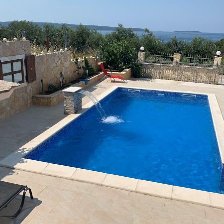 Holiday Home Cerim Trogir Ngoại thất bức ảnh