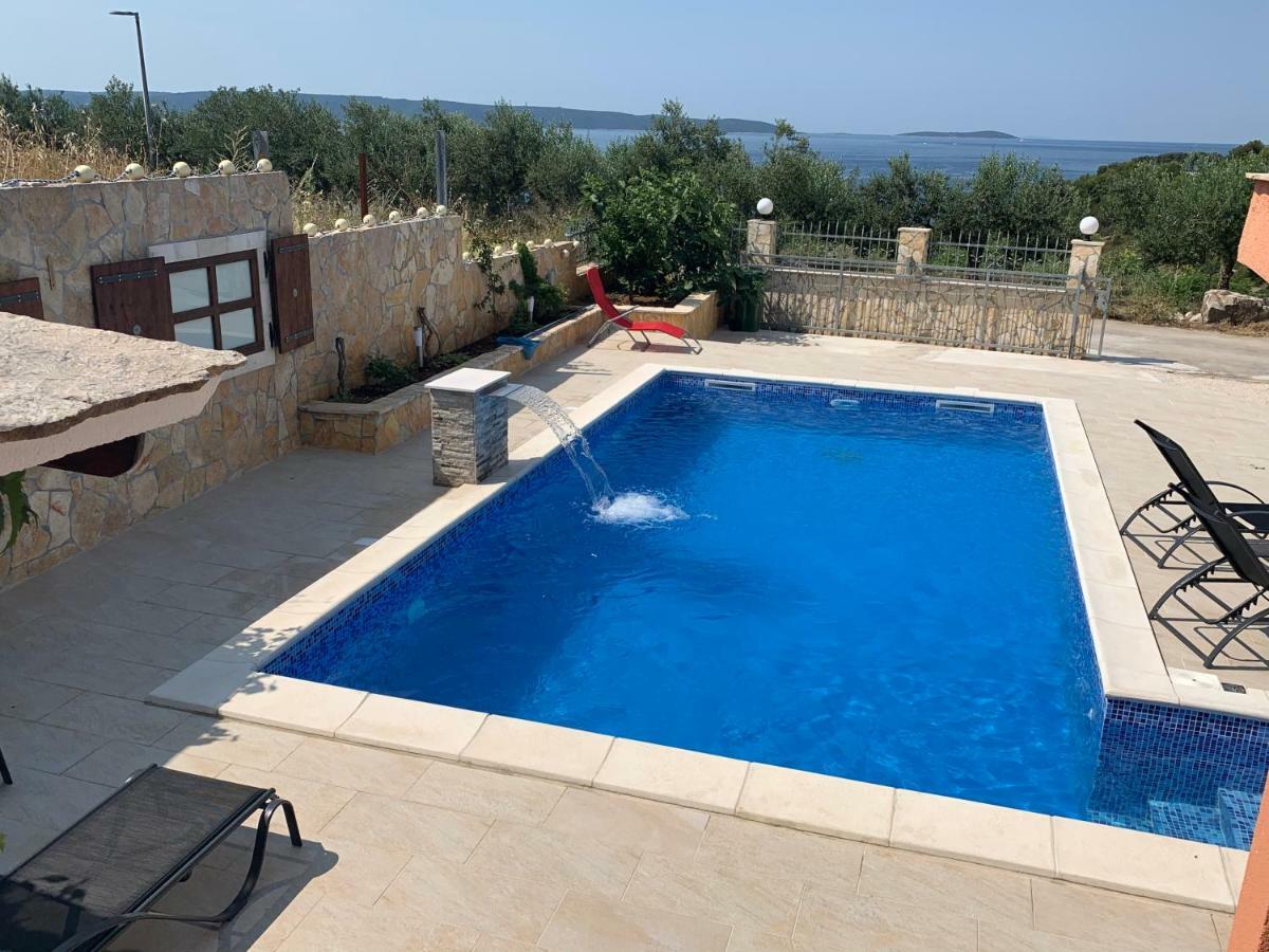 Holiday Home Cerim Trogir Ngoại thất bức ảnh